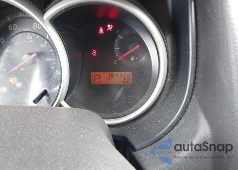 2011 Nissan Versa 1.8S z USA, uszkodzony, nr VIN 3N1BC1CP6BL363507